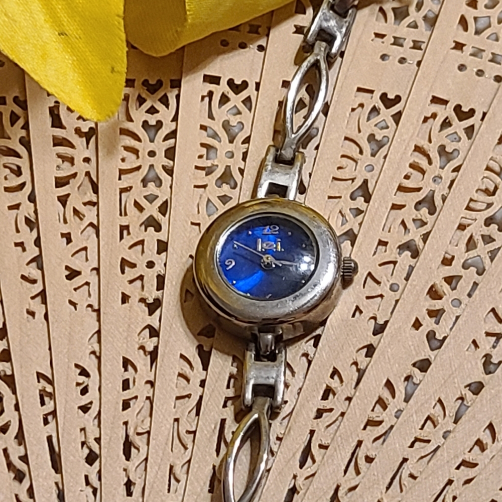 Ladies Watch for sale VINTAGE L.E. Watch - Picture 2 of 10